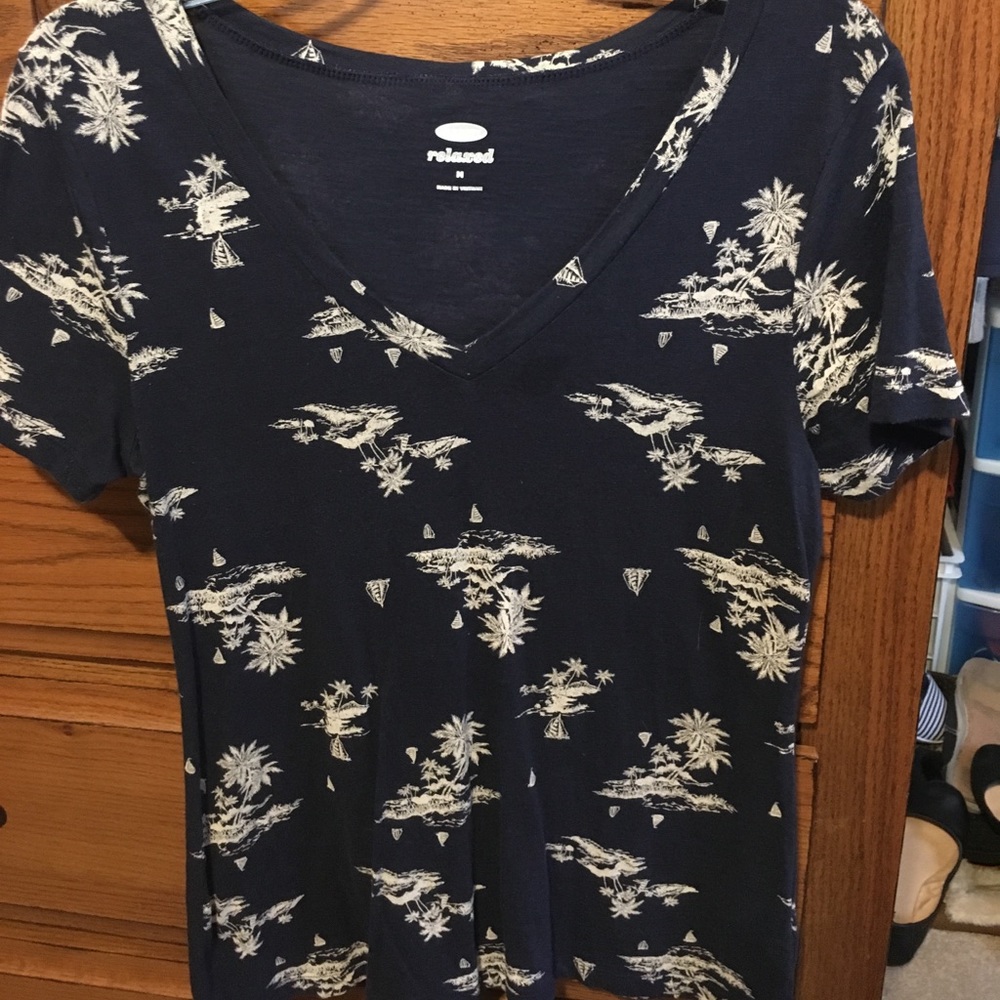 Navy blue Hawaiian relaxed T