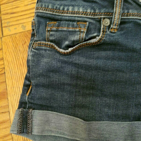 Bullhead  jeans shorts size 3 - Picture 4 of 12