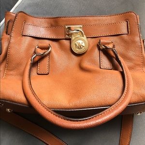 ⚡️SALE⚡️Authentic Michael Kors Hamilton