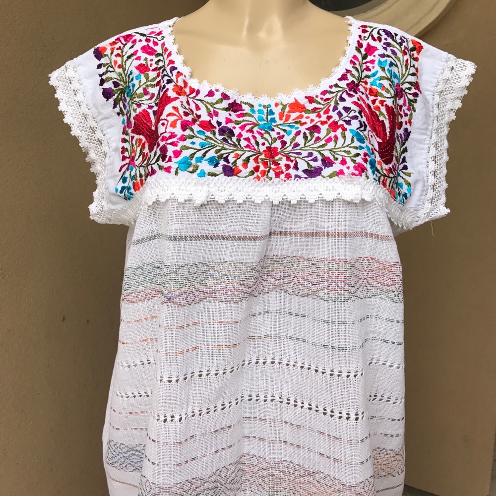 Oaxaca Paloma White | Multicolor Top