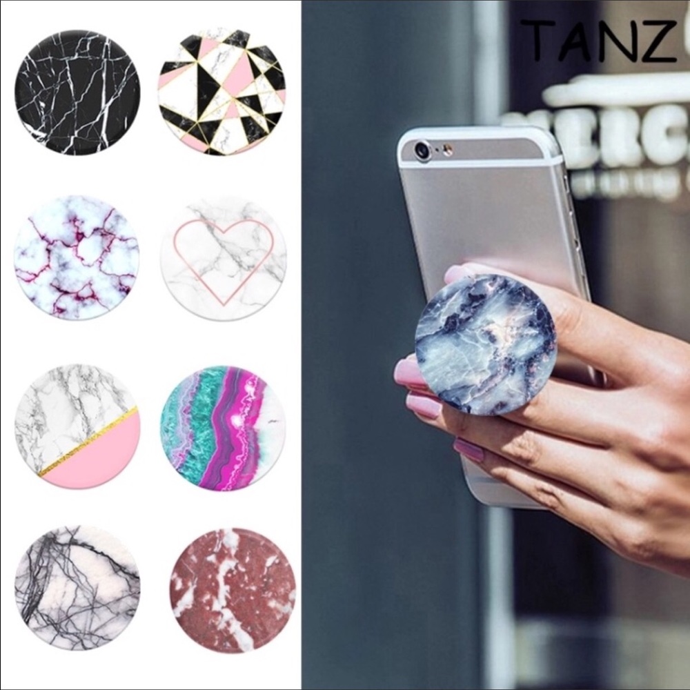 •PopSockets•