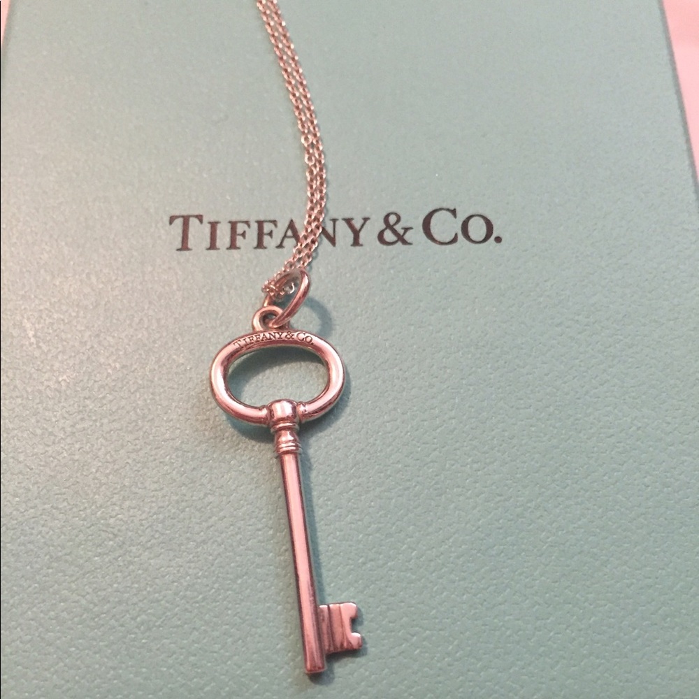Price drop ❗️Authentic Tiffany key necklace