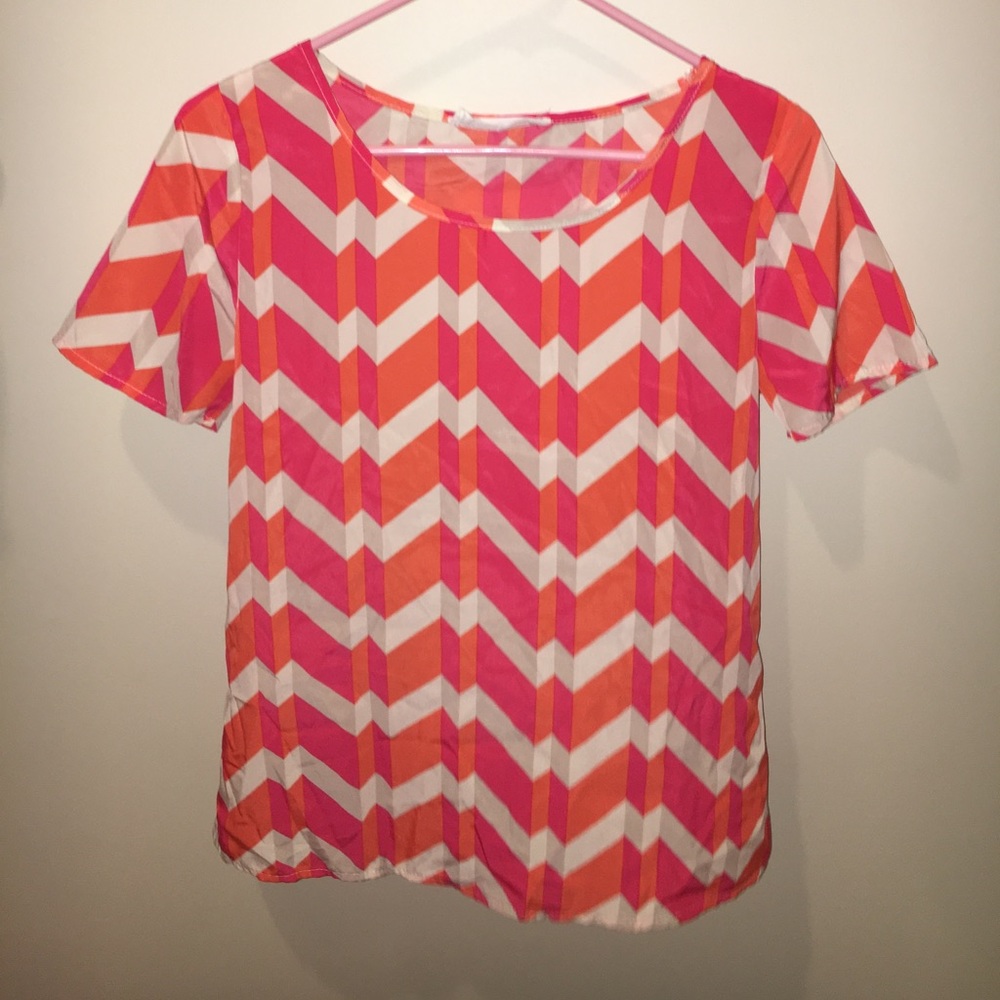 Chevron too with cut out back!