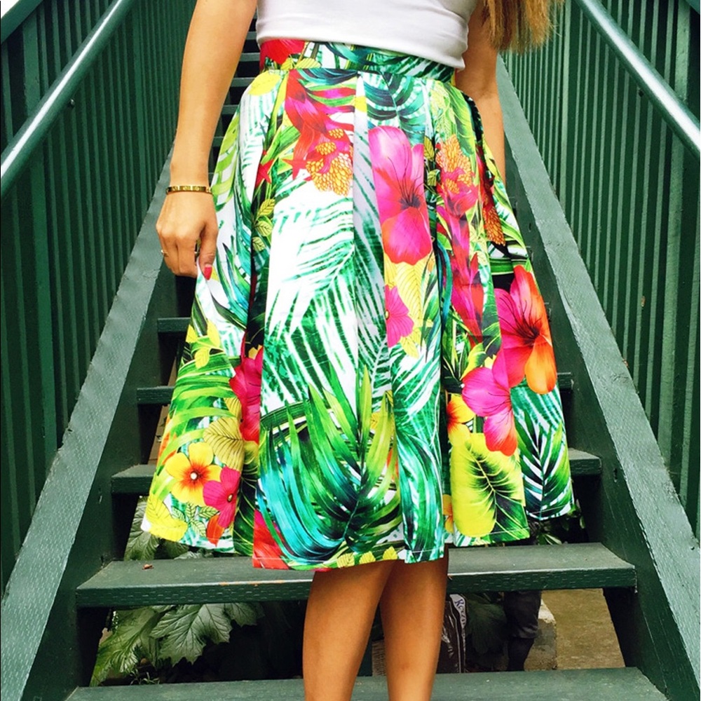 Tropical Pleated Midi Skirt