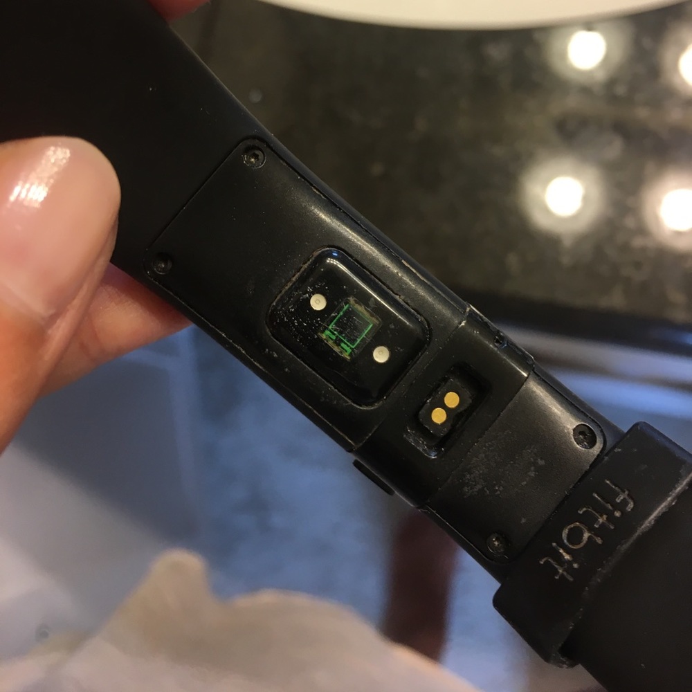 Fitbit charge - Picture 3 of 3