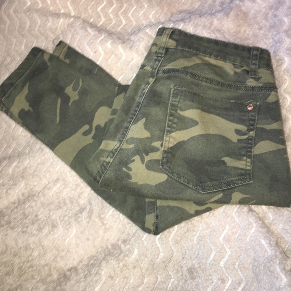Camo legging jeans