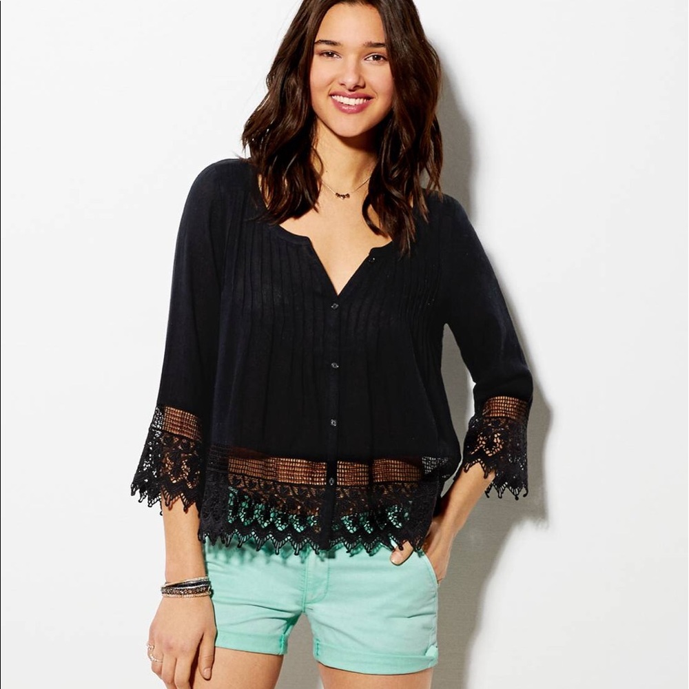 American Eagle black peasant top