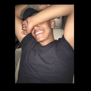 Meet your Posher, Diego