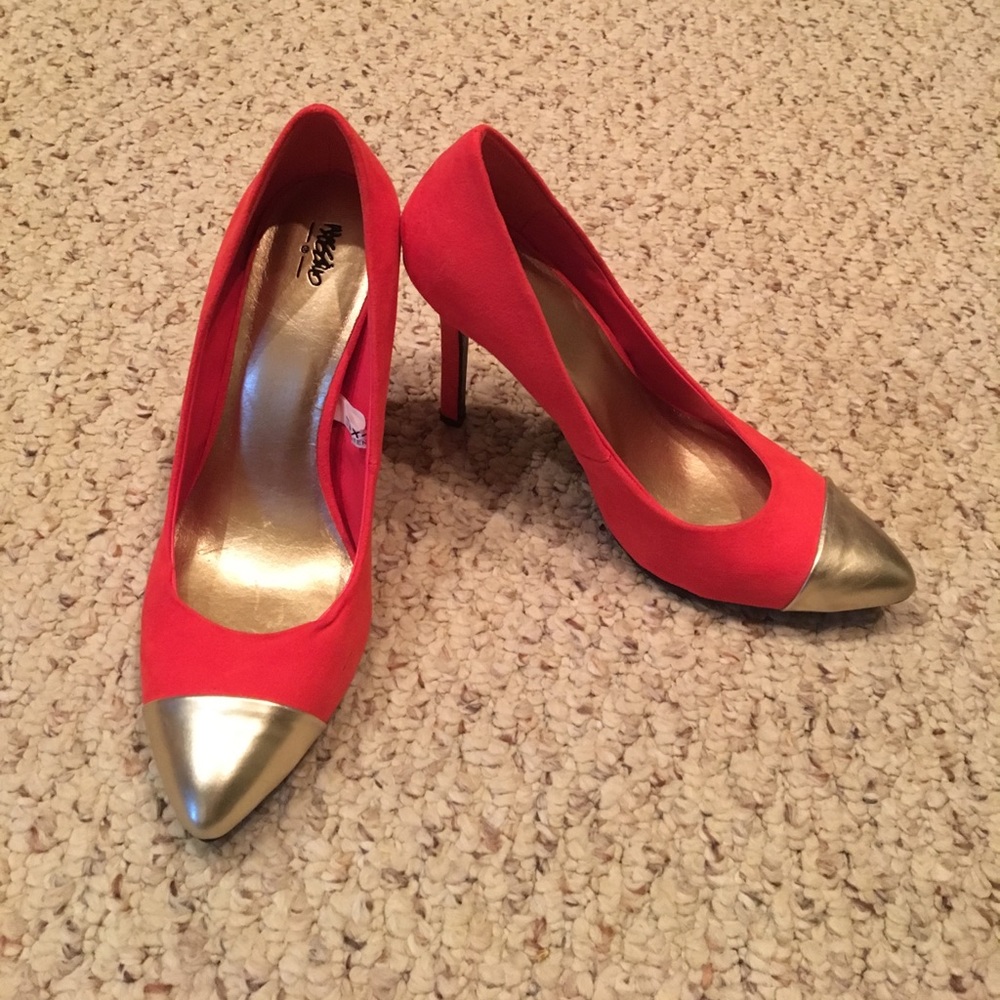 Orange & Gold heels