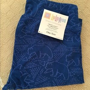 LuLaRoe constellation bears leggings OS. Brand new