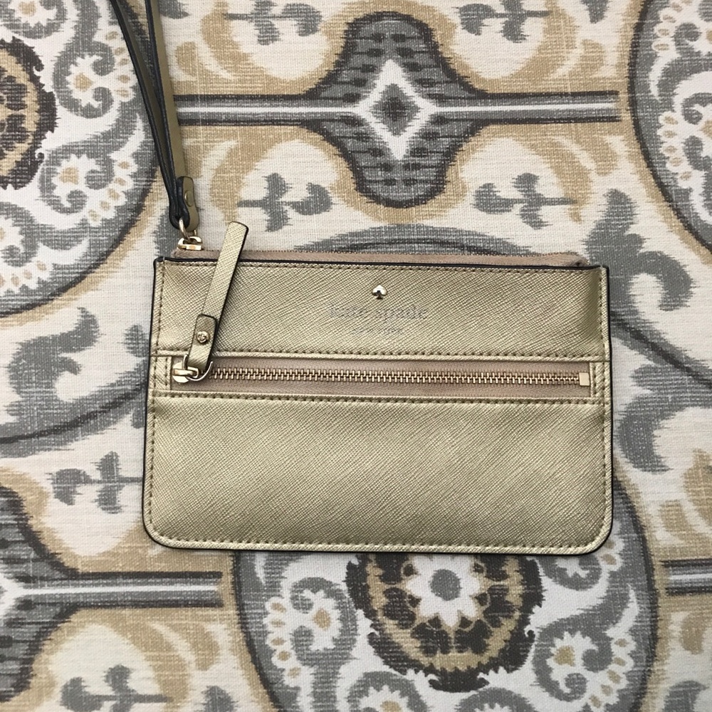 Kate spade wristlet
