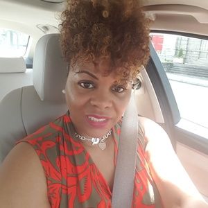 Meet your Posher, Florence