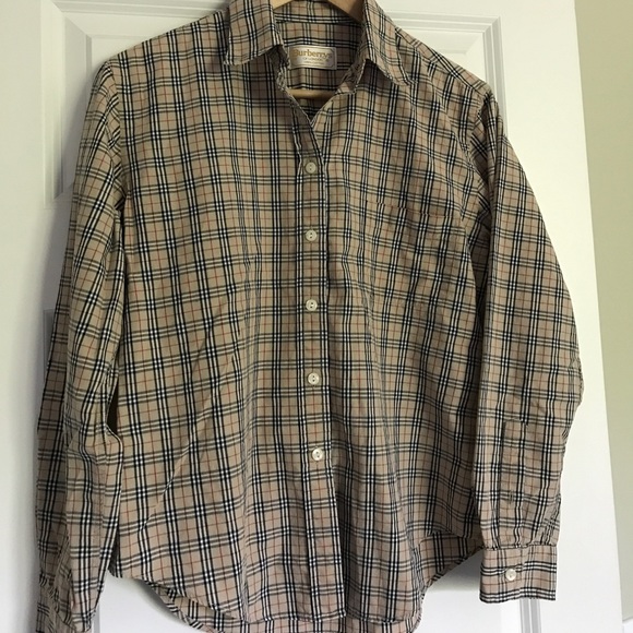 AUTHENTIC Burberry button-up!