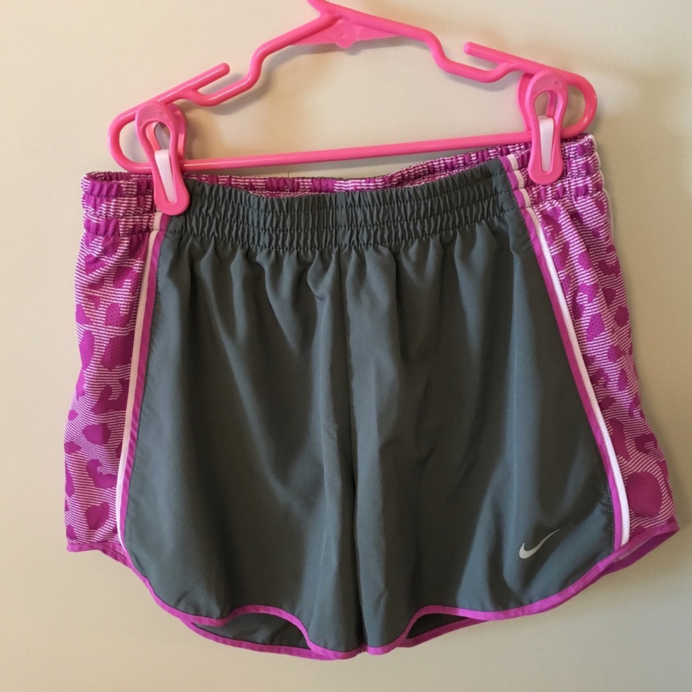 Nike Dri-Fit Shorts Magenta Cheetah / Gray