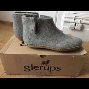 Glerups Bootie sz 6--NEVER BEEN WORN