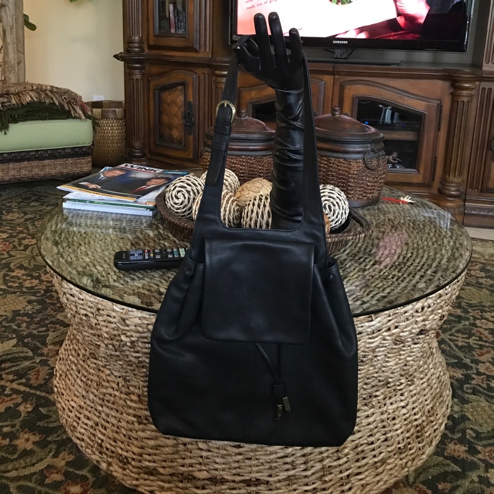Stone Mountain Black Leather shoulder bag