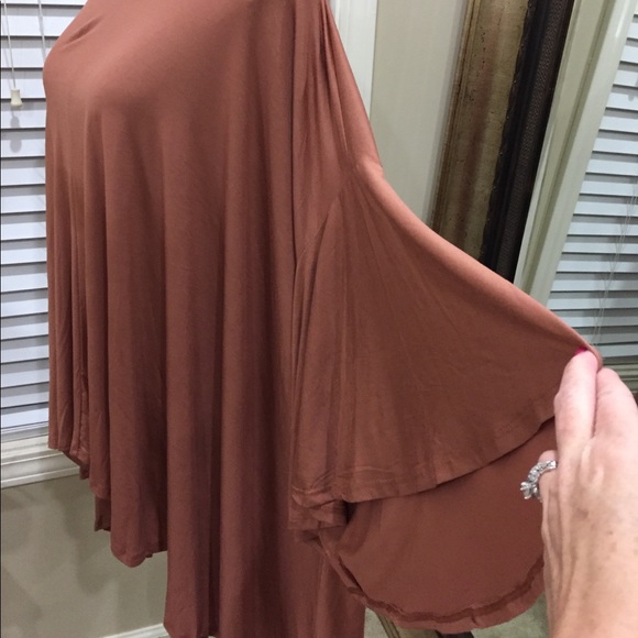 💝💝ONE left! Stunning asymmetrical BOHO tunic! - Picture 5 of 8