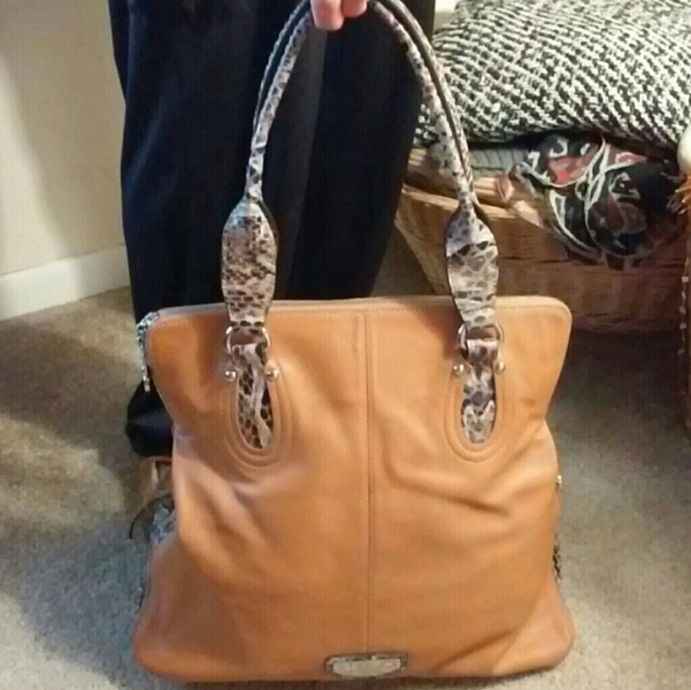 Tan handbag with faux snake trim