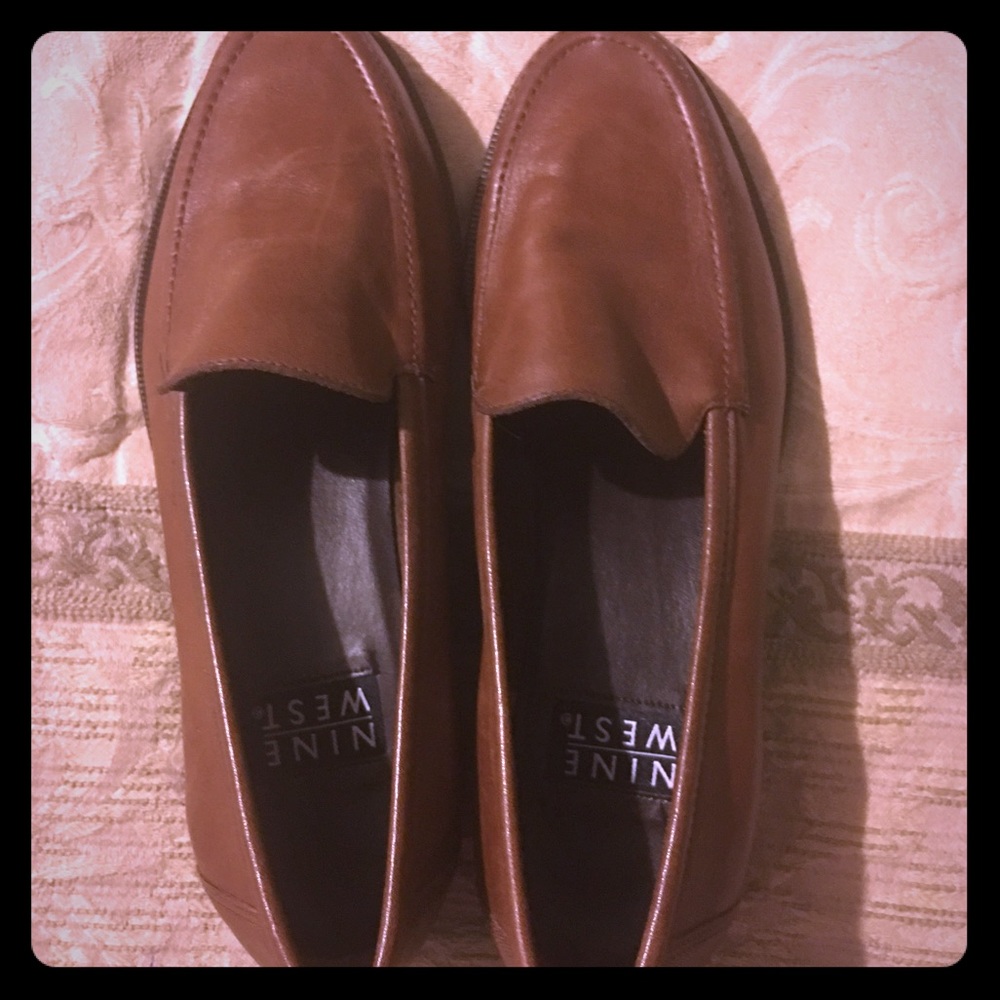 Nine West flats size 7