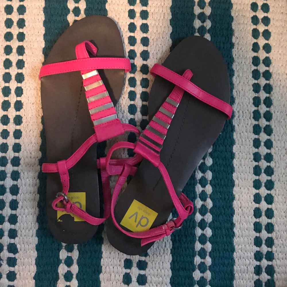 Retro fun summer heels from a boutique in Italy