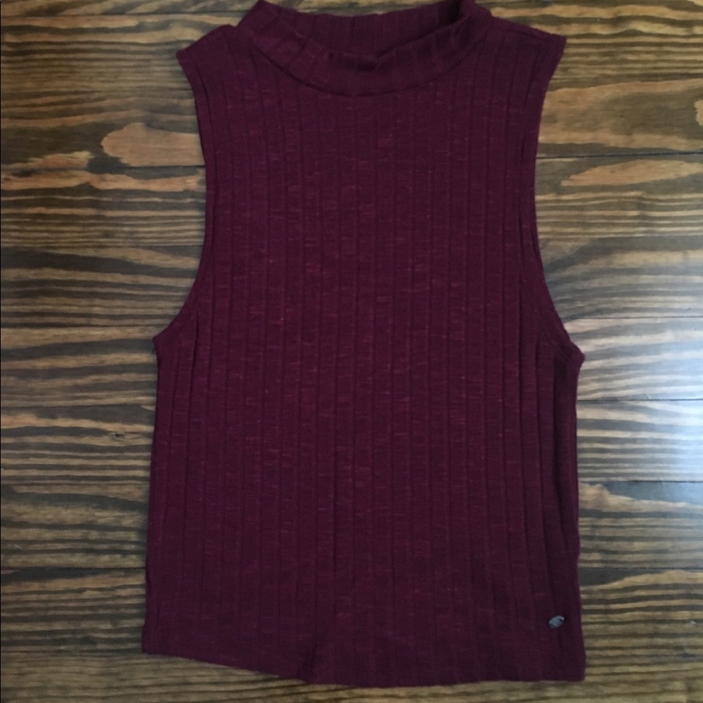 Burgundy sweater crop top