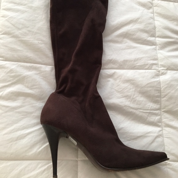 Gorgeous Suede chocolate brown stretch heel boots - Picture 2 of 6