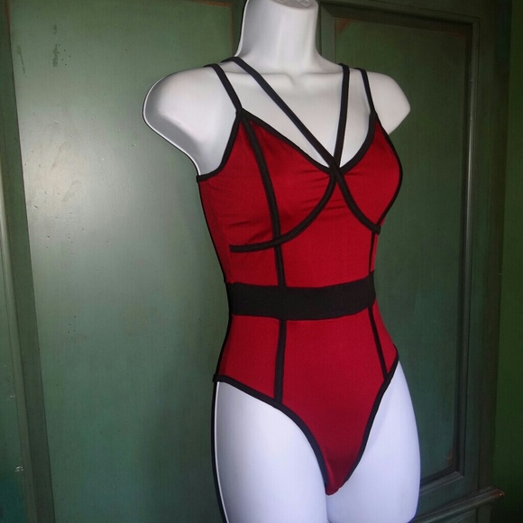 Rue 21 Burgundy Black Bodysuit Top - Picture 2 of 5