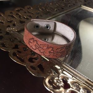 Floral leather fossil bracelet