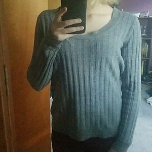 Light grey sweater