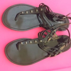 Coach 9.5 Black Sandals