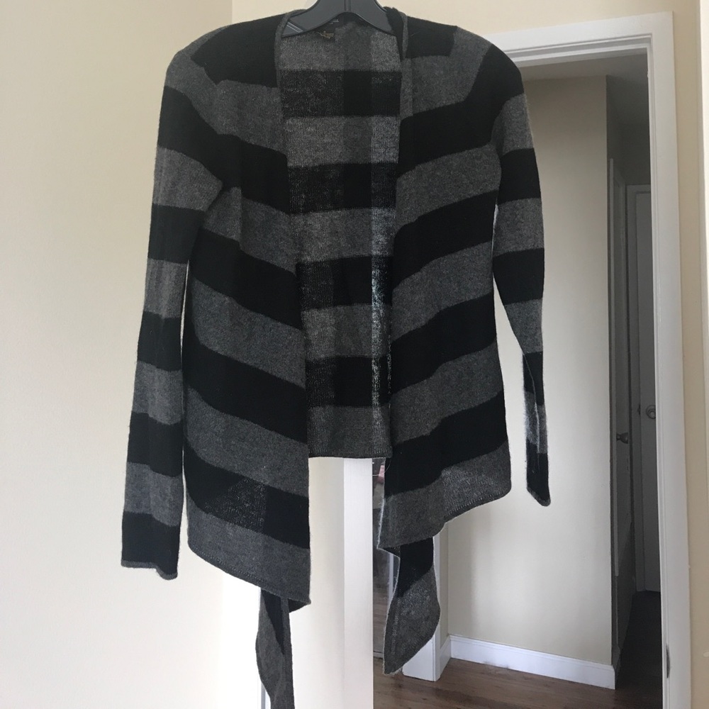 Cashmere cardigan