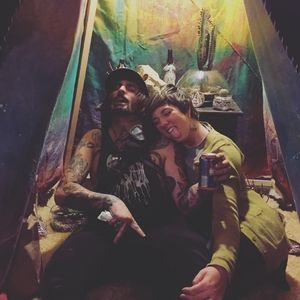 Meet your Posher, Mae