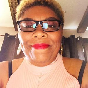 Meet your Posher, Alicia