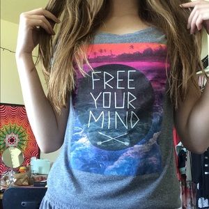 Free Your Mind sunset tee shirt