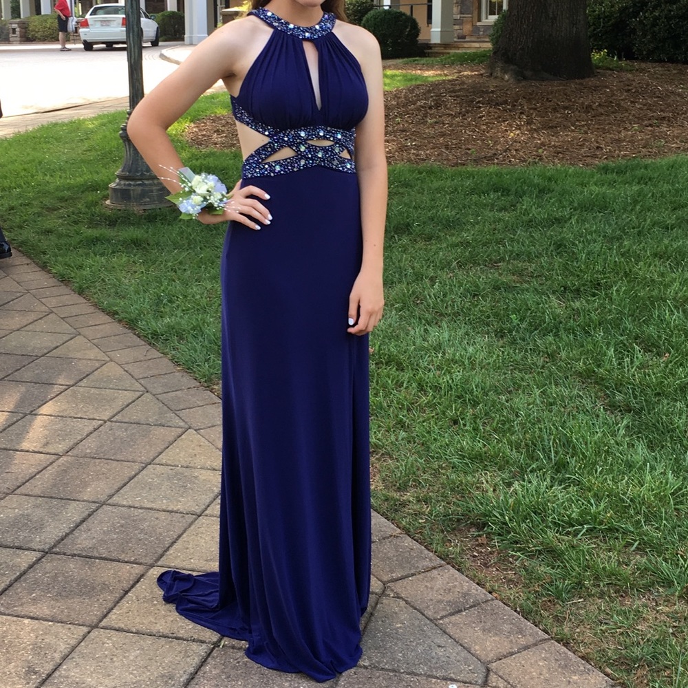 ✨Gorgeous navy prom dress✨