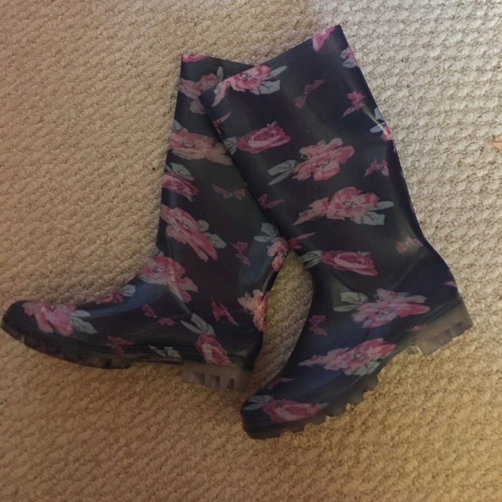 Rain boots