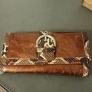 Snake skin wallet