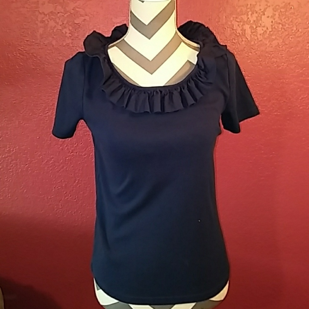 🌟Liz Claiborne navy blue ruffle neck top, small