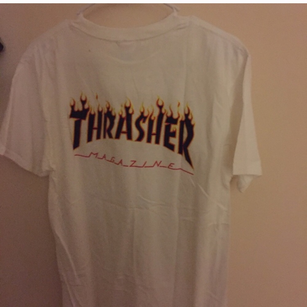 Supreme thrasher shirt