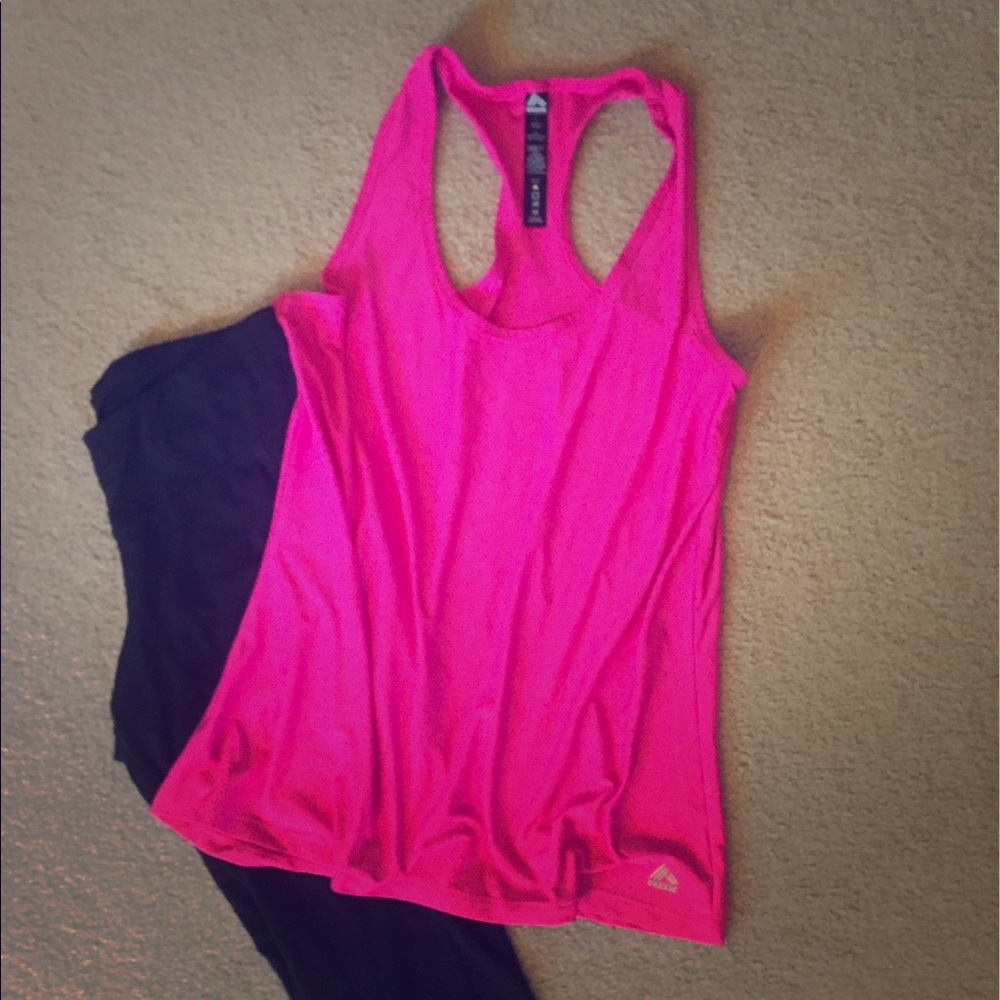 NWOT Reebok hot pink workout tank