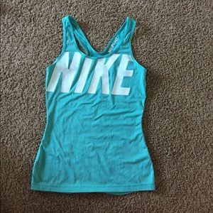 Nike Pro tank