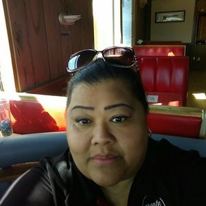 Meet your Posher, Juliana