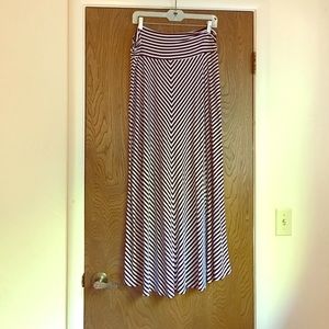 Merona black and white stripped maxi skirt