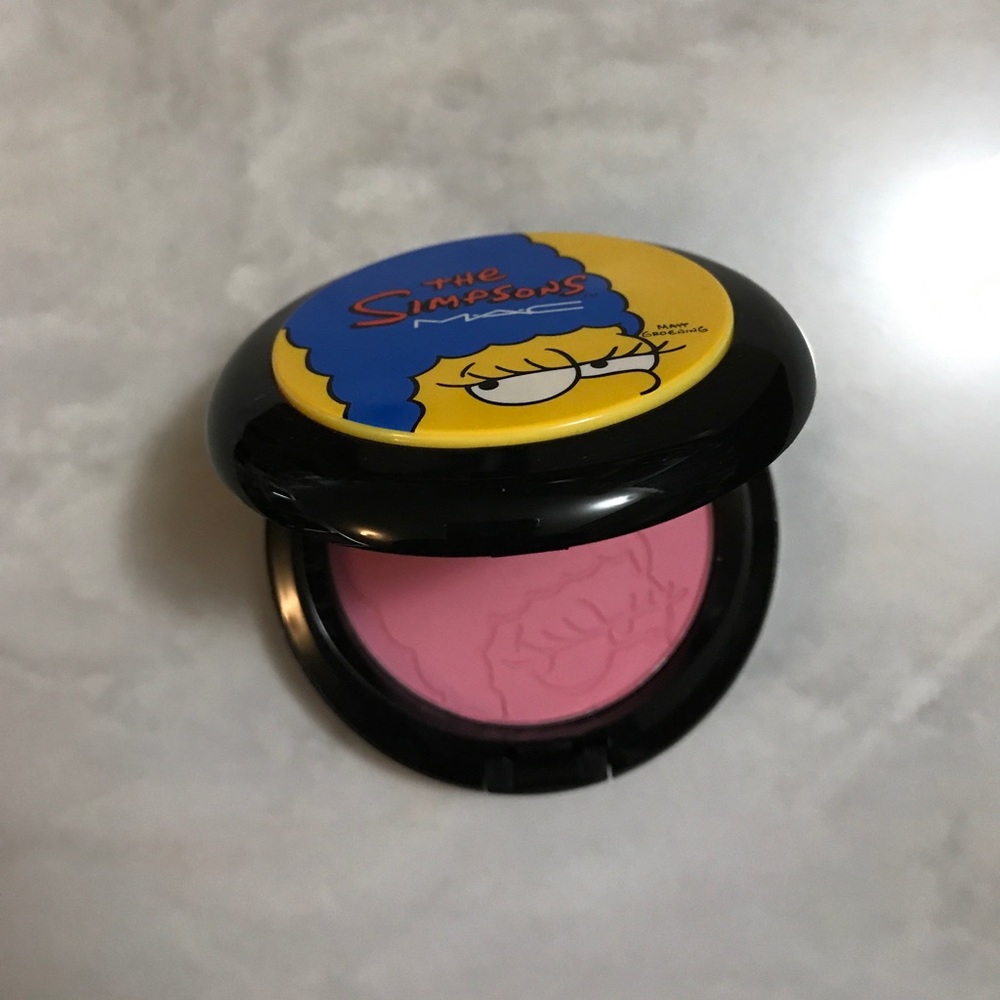 MAC The Simpsons Marge Blush | Pink Sprinkles