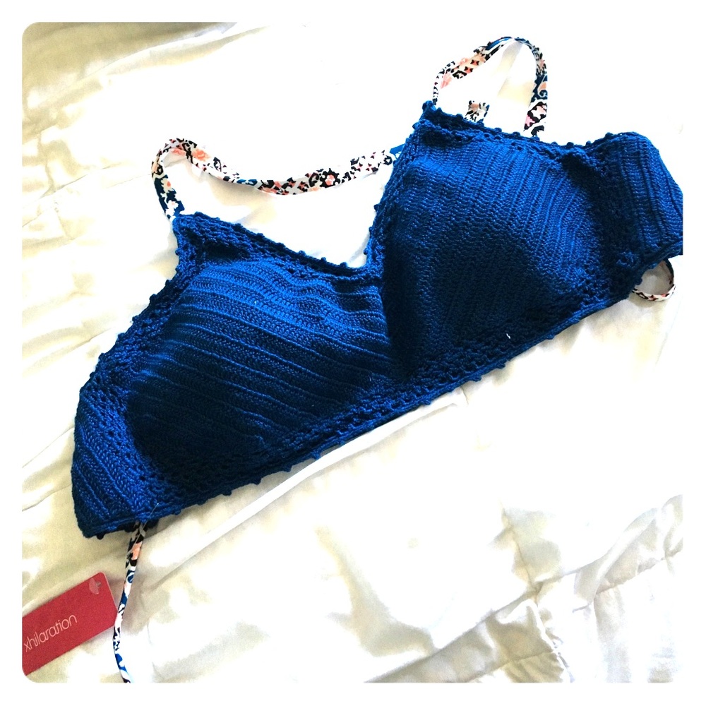 Bikini top size D/DD xhilaration