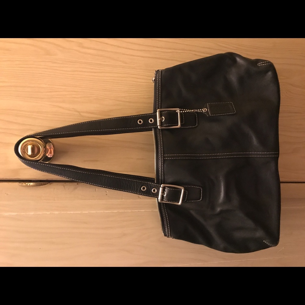 Authentic Coach Purse - Picture 5 of 5