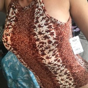 Never worn halter top 🌞