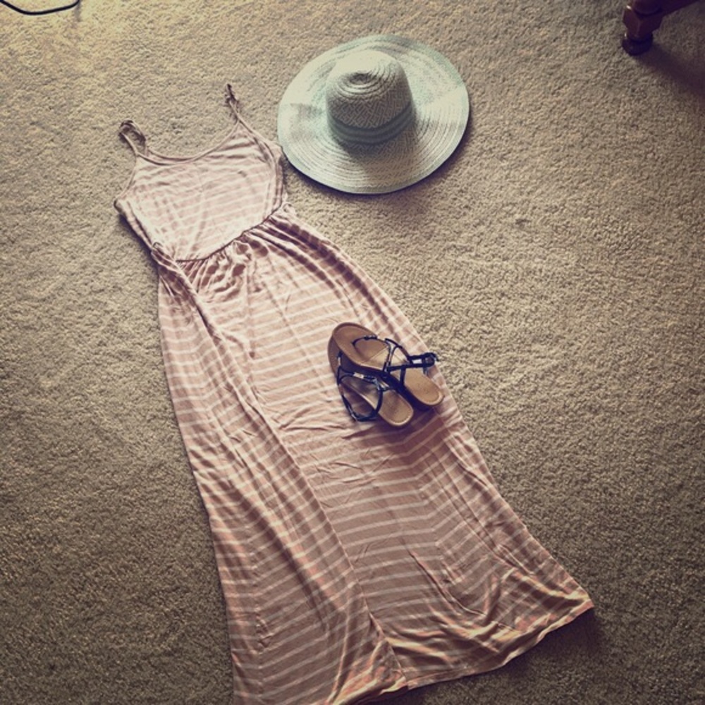 New LC Lauren Conrad striped maxi dress