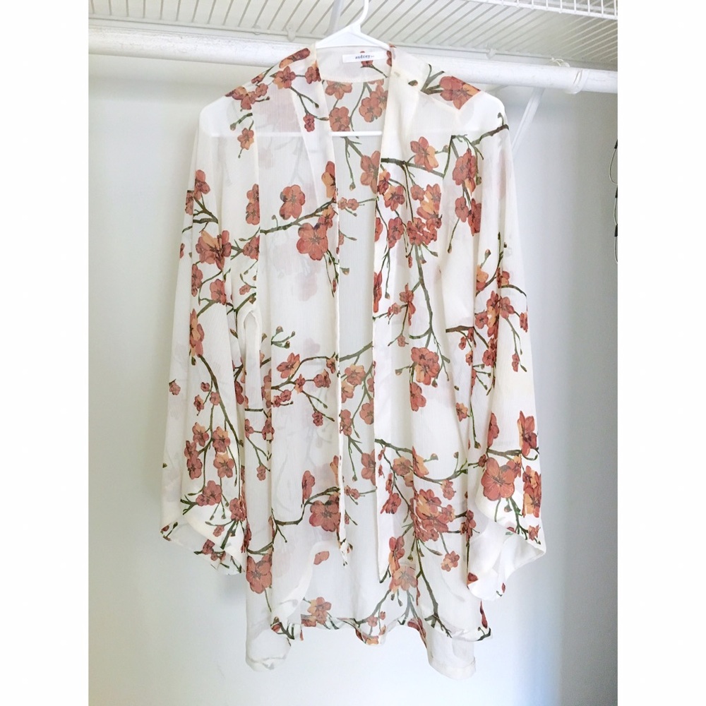 Sheer Floral Boho Kimono Duster Size Small