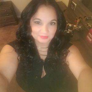 Meet your Posher, Myra